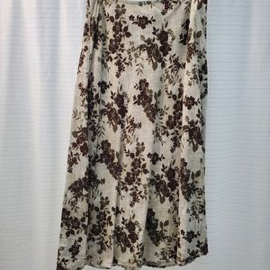 Croft & Barrow: size 10 green & brown flowered skirt